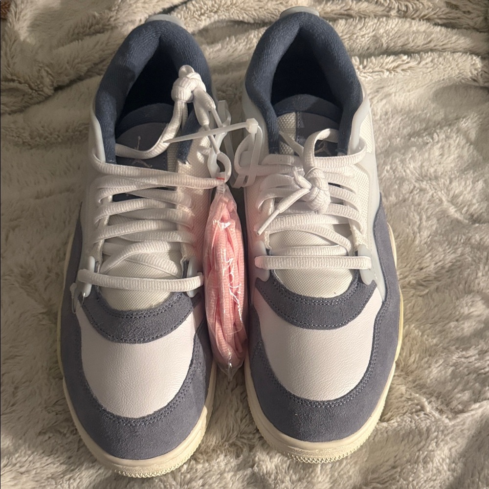 Women’s Athletic Sneakers in White and Light Blue